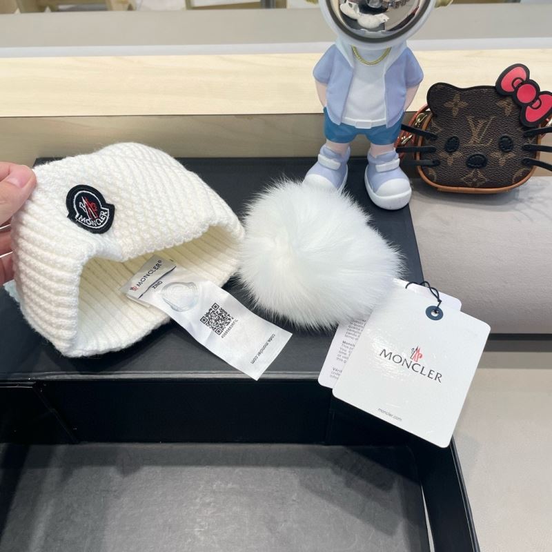 Moncler Caps